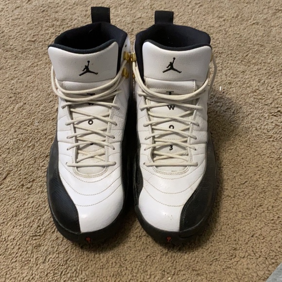 Air Jordan retro 12’s “taxi”